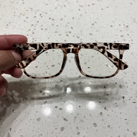 Pack of 2 Fashion Eyeglasses Leopard Print Eyeglasses - Picture 5 of 10